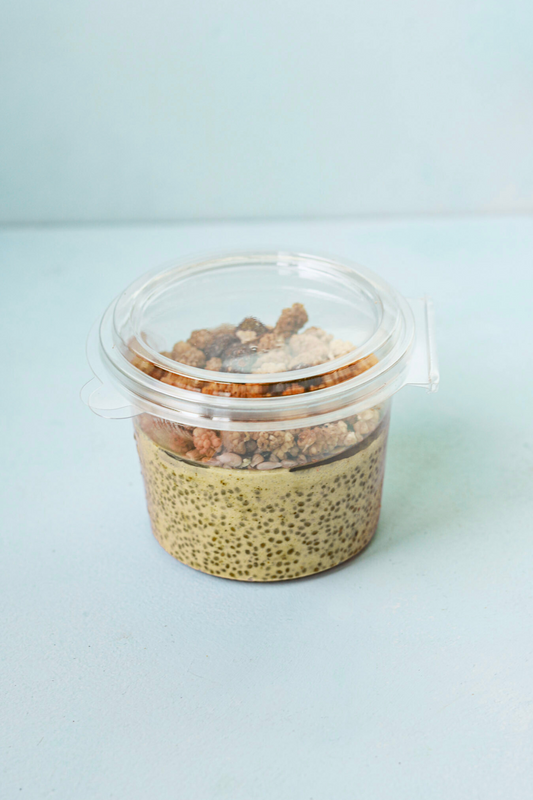 Mango chia pudding